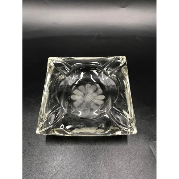 WJ Hughes Cornflower Etched Glass Ashtray 1960s Clear Vintage - Picture 1 of 6